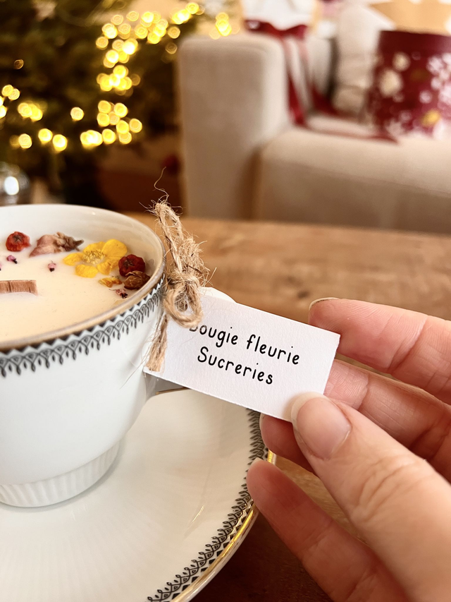 đ Bougie Sucreries - tasse Ă thĂ© "frise noire et liserĂ© dorĂ©" avec sous-tasse