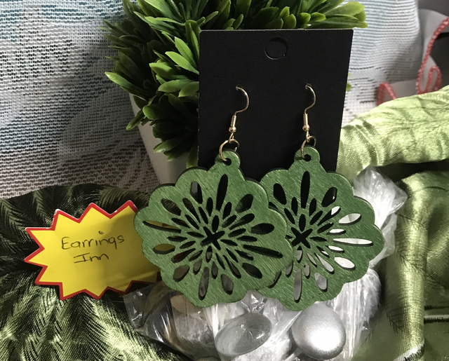 Green Wood Dangling Earrings-SWDE49