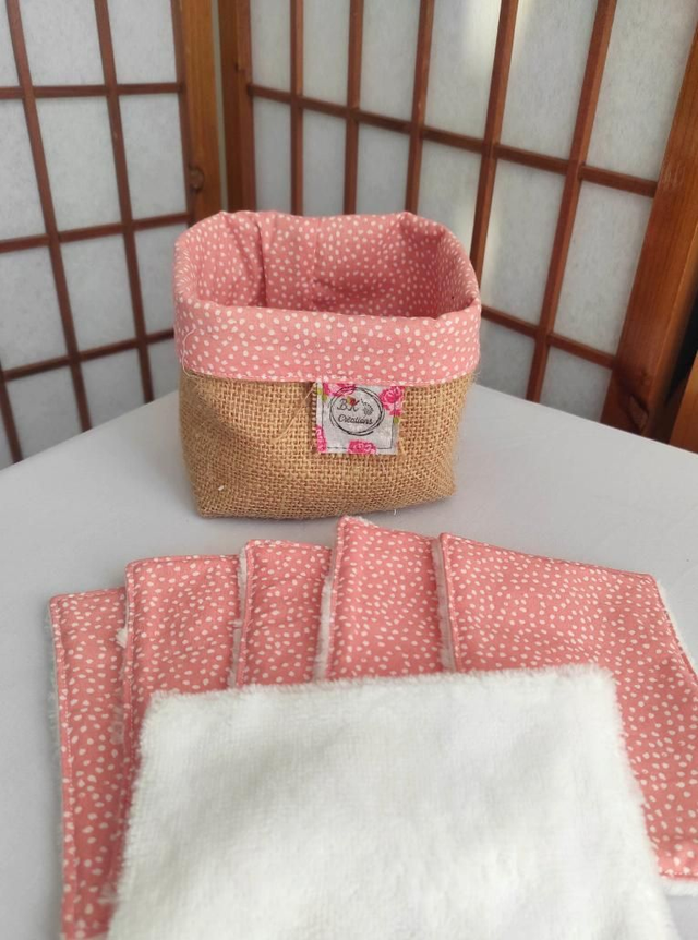 Panier jute et cotons assortis rose/blanc