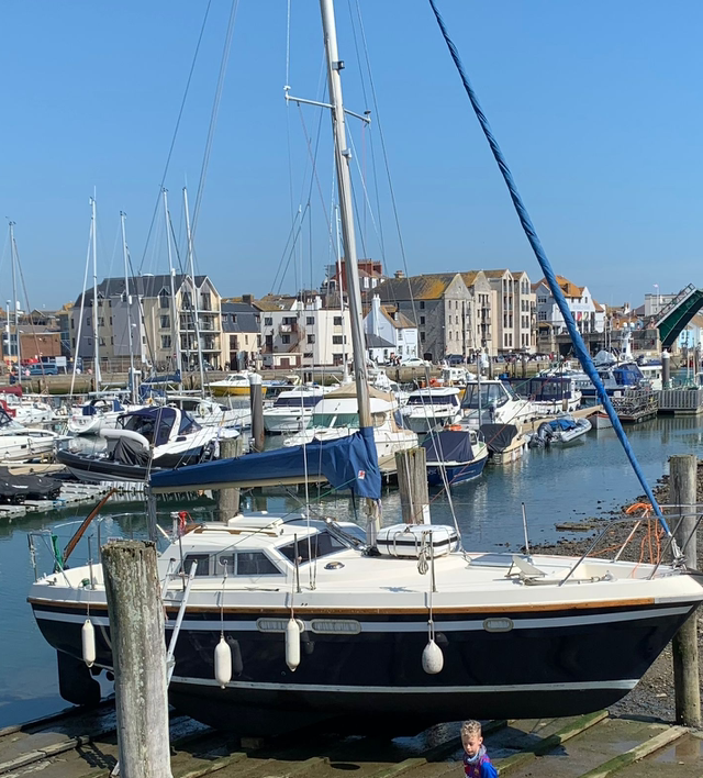 Southerly 28 – 1980 Lifting Keel Cruiser
