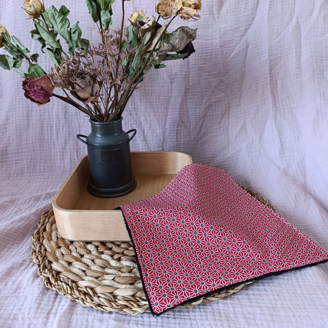 Serviette Visage Étoiles Rouge