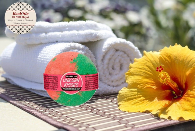 Bombe de bain 150 gr " Bisous de licorne ( Sucré ) "