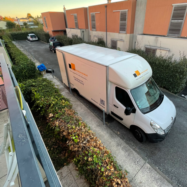 Location camion 20m3 avec chauffeur sur Bordeaux intra muros