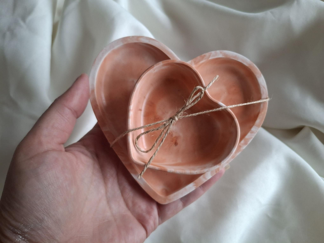 Herzschalen Set in Ziegelrot weiß marmoriert