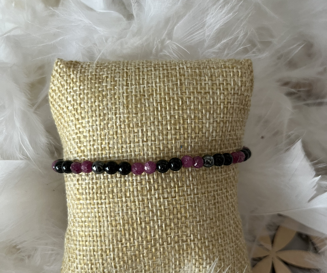 Bracelet rubis ~ tourmaline ~ hématite 4mm