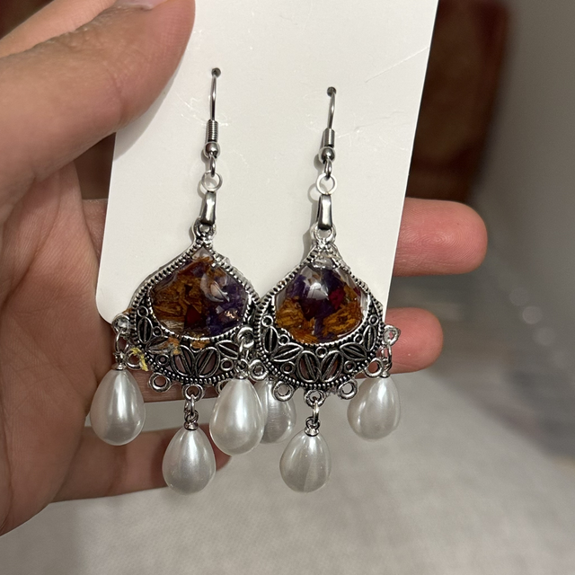 Mix of dried flower petals earrings 