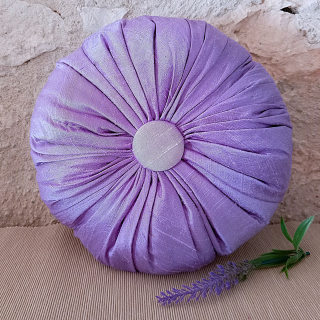 Lavande - Coussin en Soie mauve garnis de Lavande
