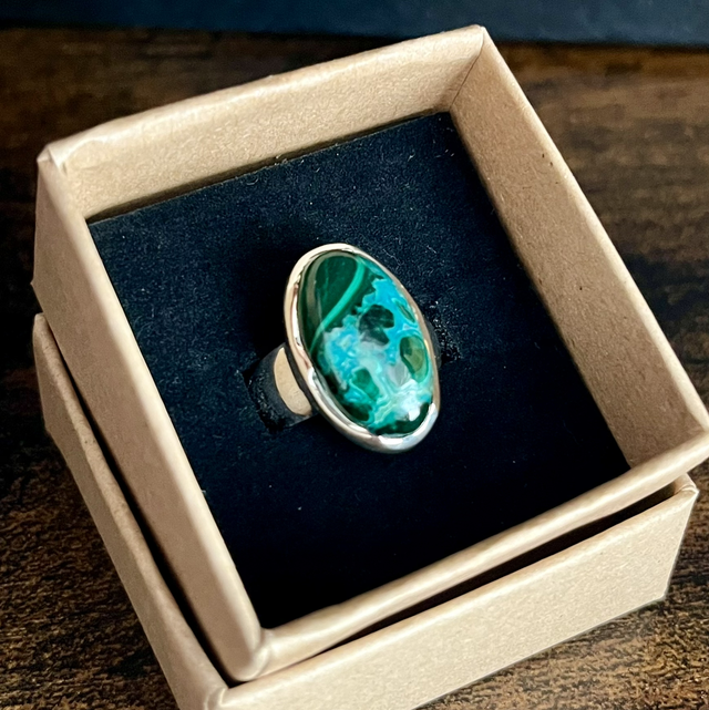 Bague en argent et Malachite à Chrysocolle - Taille 54