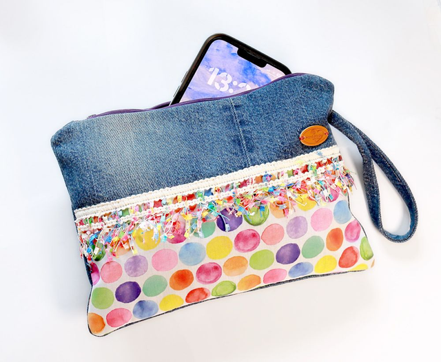 Cartera de lunares en tela vaquera