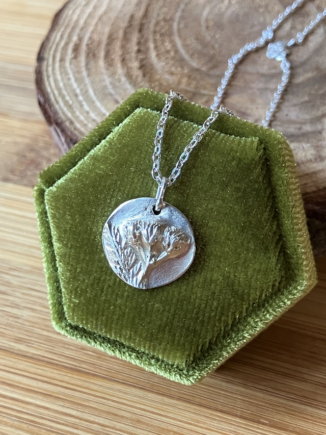 Collier en argent - fleur d'achillée – pièce unique 