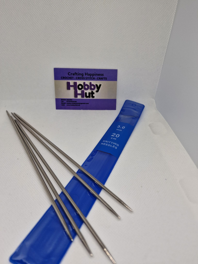 Double pointed Knitting Needles Size 3mm