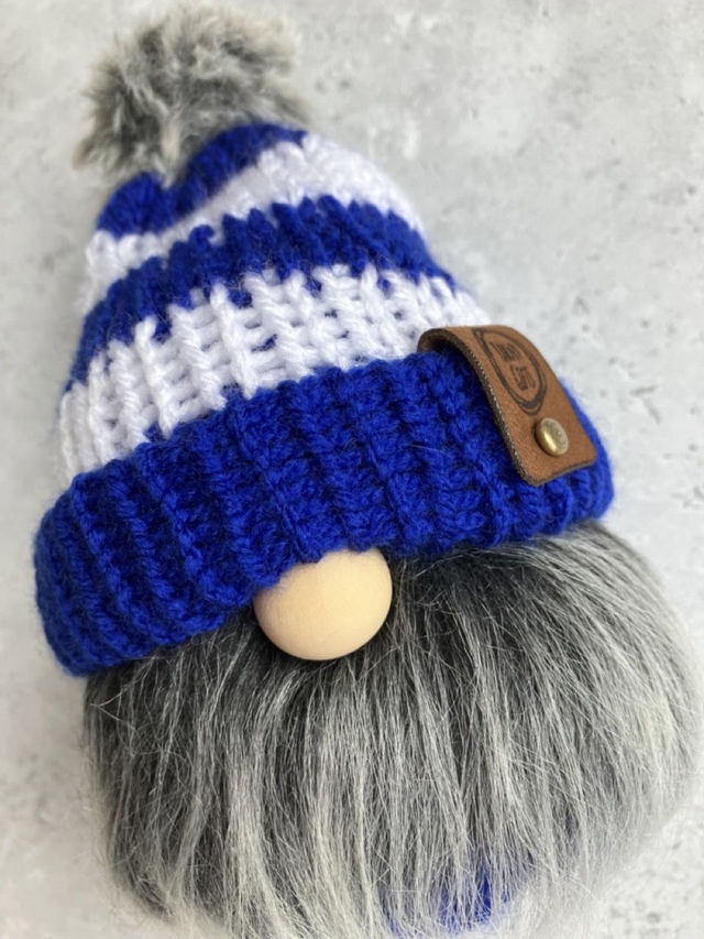 Blue &amp; white stripe team gnome (small - 17cm)