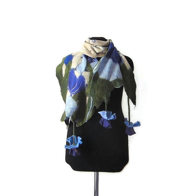 Sciarpa Beige verde seta lana merino feltro Sciarpa fatta a mano infeltrimento fiori Iris Sciarpa lunga calda donna Regalo unico