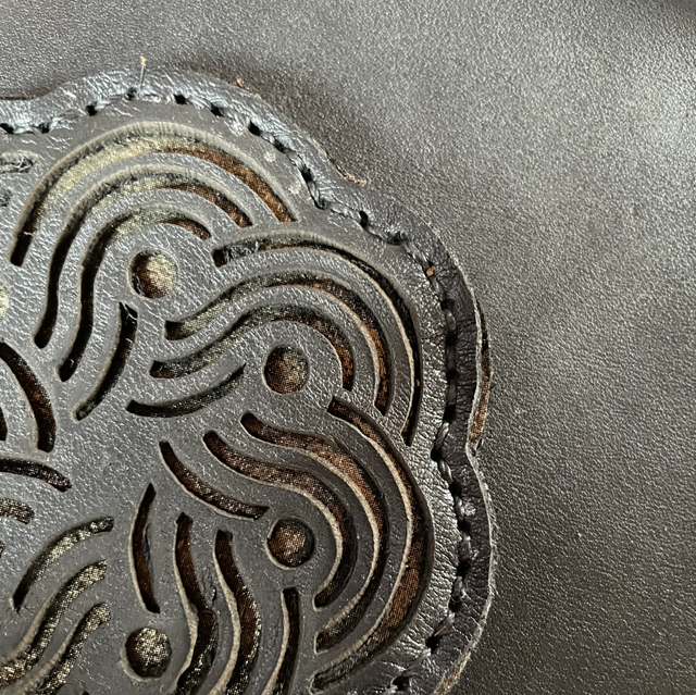 Collier torque noeud réversible 