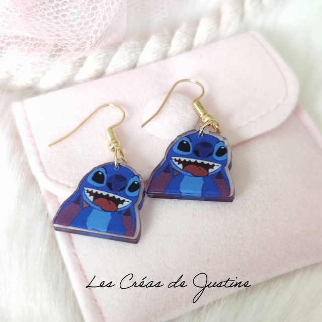 Boucles d&#039;oreilles Stitch 