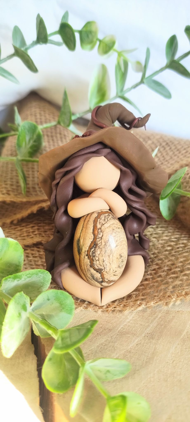 🍂 Gardienne des Racines Anciennes – Jaspe Paysage & Chapeau de Sorcière des Bois 🌾