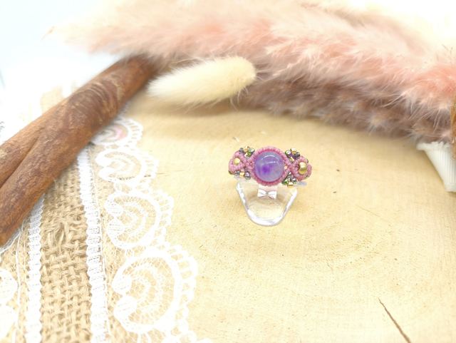 Bague rose améthyste avec perles laiton et perles miyuki 