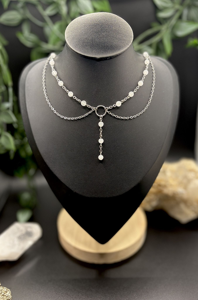 Finesse en jade laiteux 