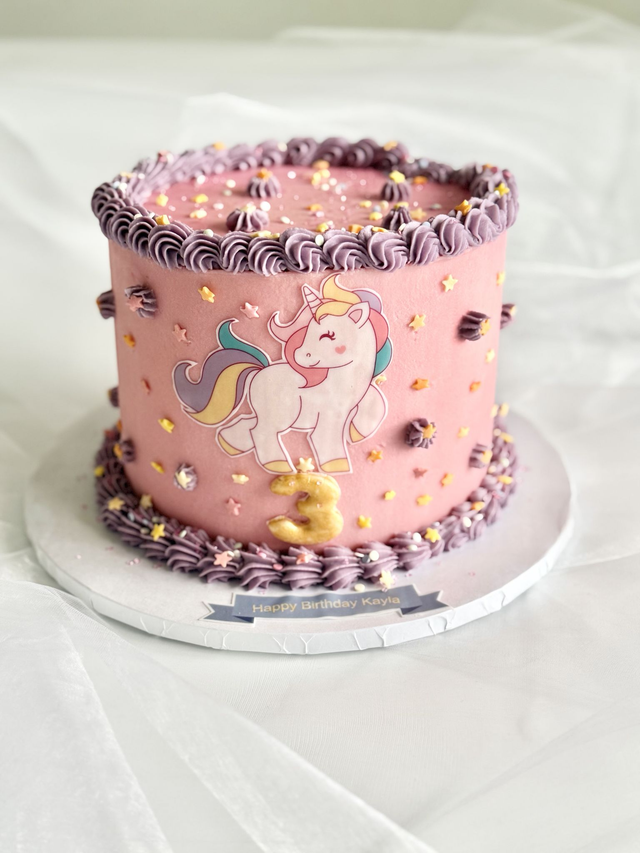 Pink Unicorn Birthday cake 