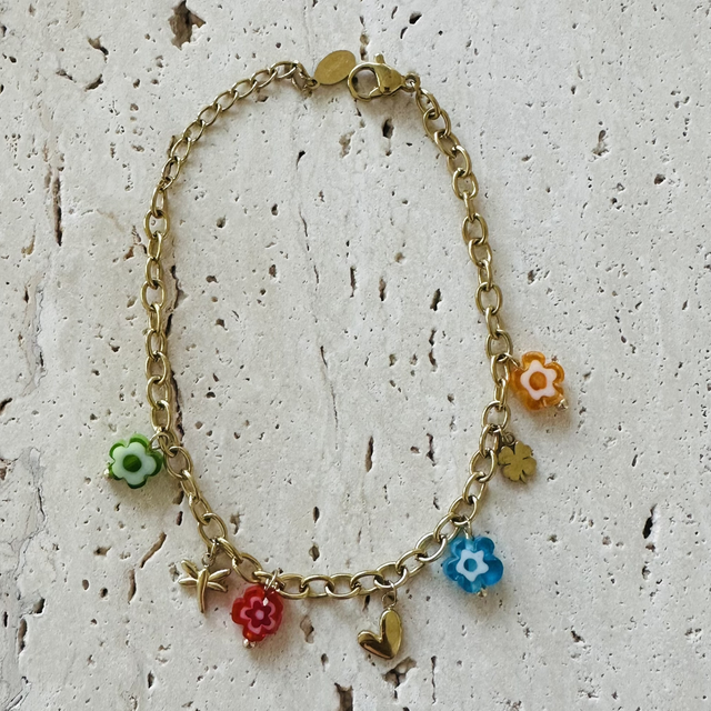 Armband bloemetjes 
