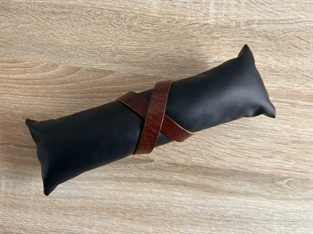 Bracelet en cuir - Assemblé à la main en France