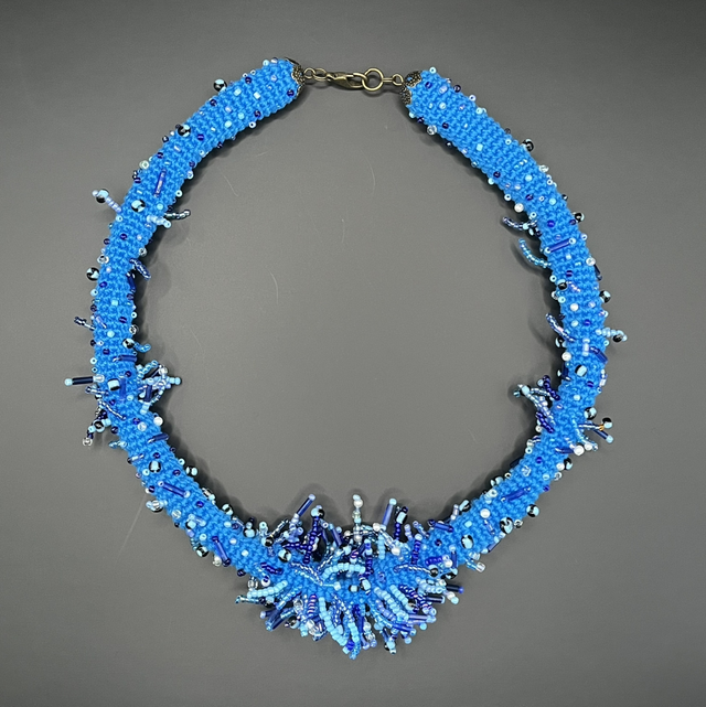 Océan de lumière - Collier crocheté 