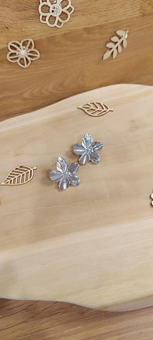 Boucles d'oreilles - fleur argent