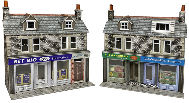 PO307 00/HO Scale Low Relief Shop Fronts – Stone