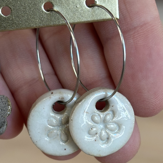 Orecchini stampo fiorellino