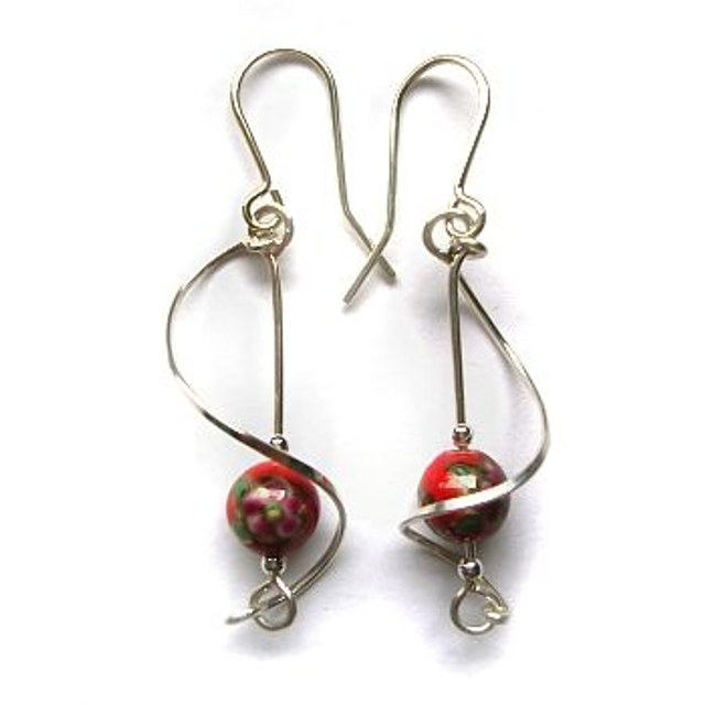 Red beaded sterling silver twirled earrings - 317eo