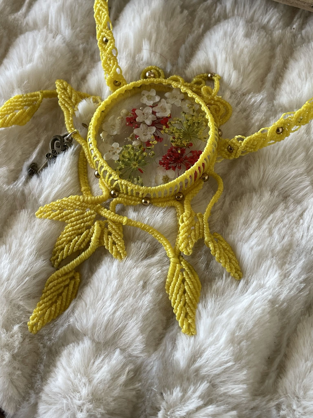 Collier "Herbier ensoleillé"