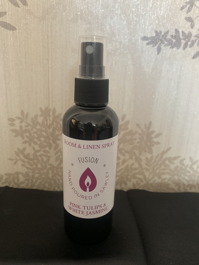 Pink Tulips &amp; White Jasmine Room / Linen Spray 100ml