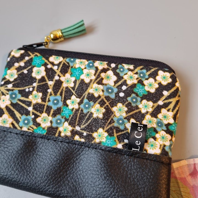 Porte-monnaie zippé &quot;Haru&quot; vert &amp; simili cuir