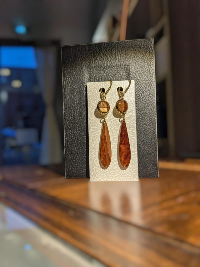 Boucle d'oreille goutte