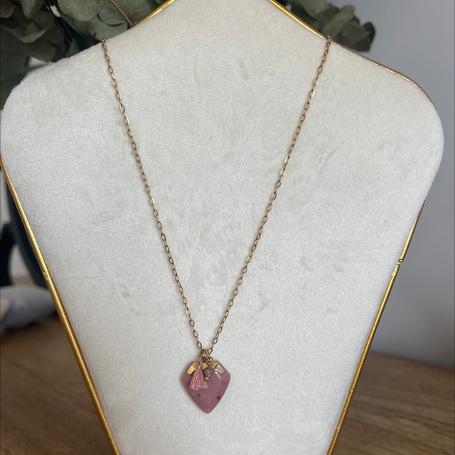 Collier rose
