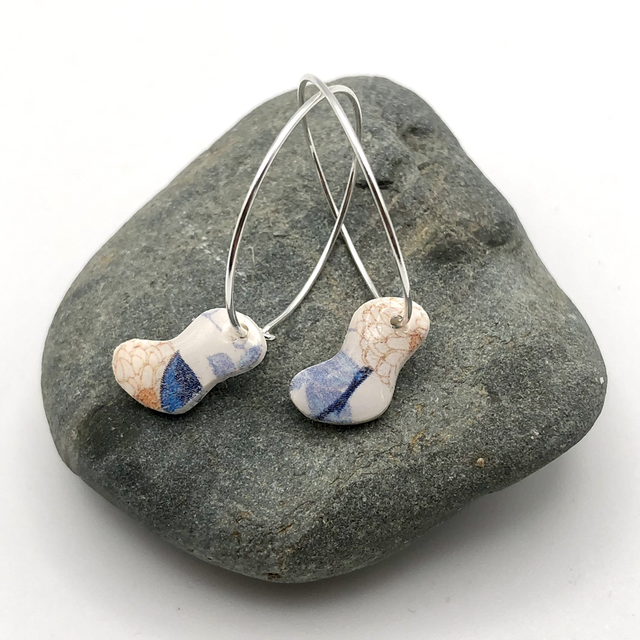 Blue flower shape hoops 