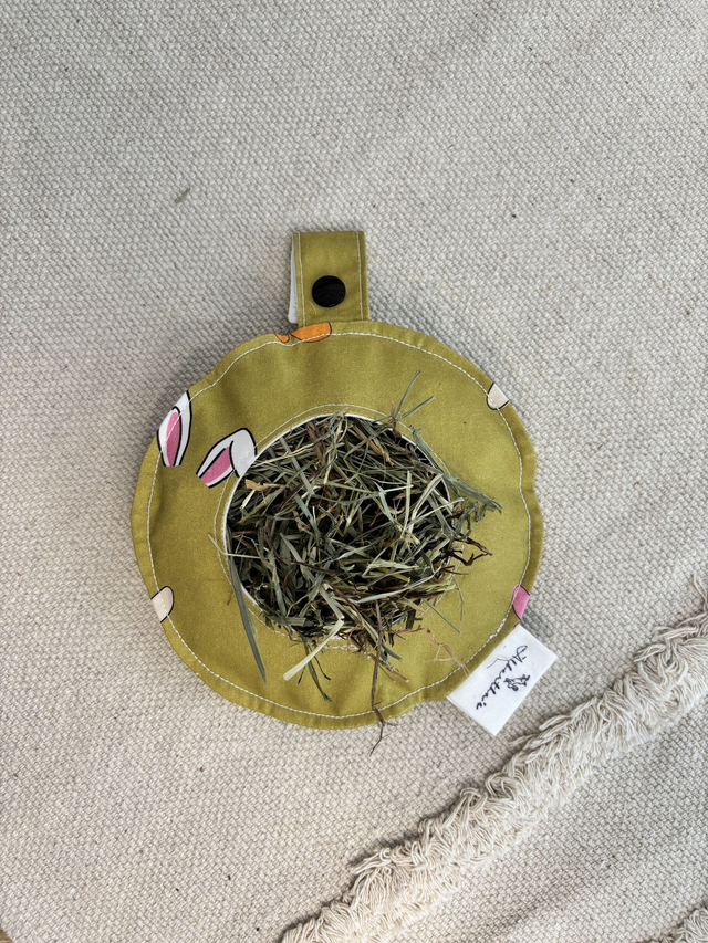 Mini sac à foin Albertha's "Vert lapin"
