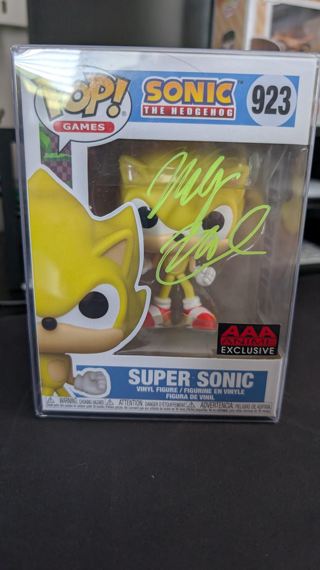 Funko Pop Sonic The Hedgehog Super Sonic 923 Signed By Wally Wingert with SWAU Authentication 