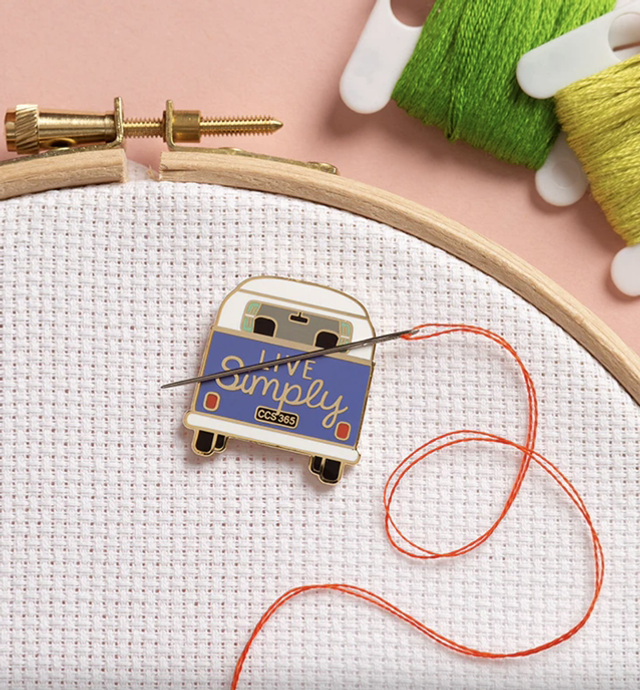 Camper Van Needle Minder by Caterpillar Cross Stitch