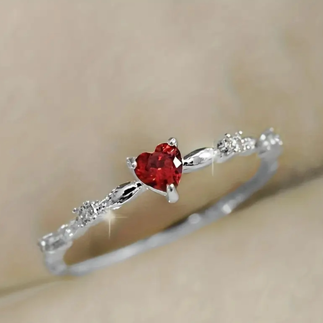 Heart ring - silver