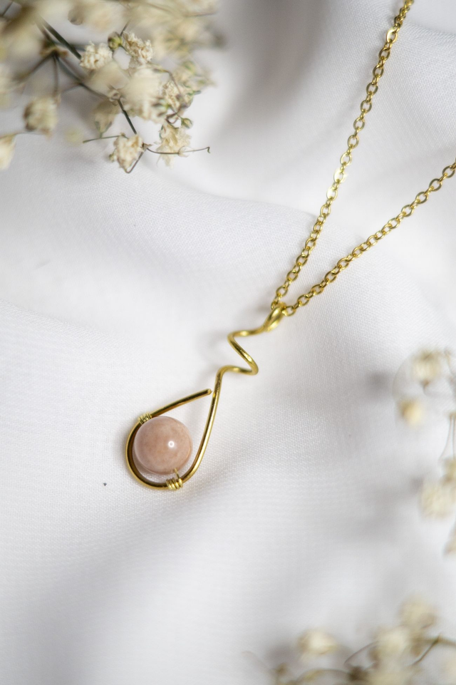 Collier Spirale • en pierre naturelle