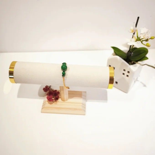 Bracelet Scilla – Malachite &amp; résine verte – Chaîne dorée à l’or fin 24k – Taille ajustable – Pièce unique