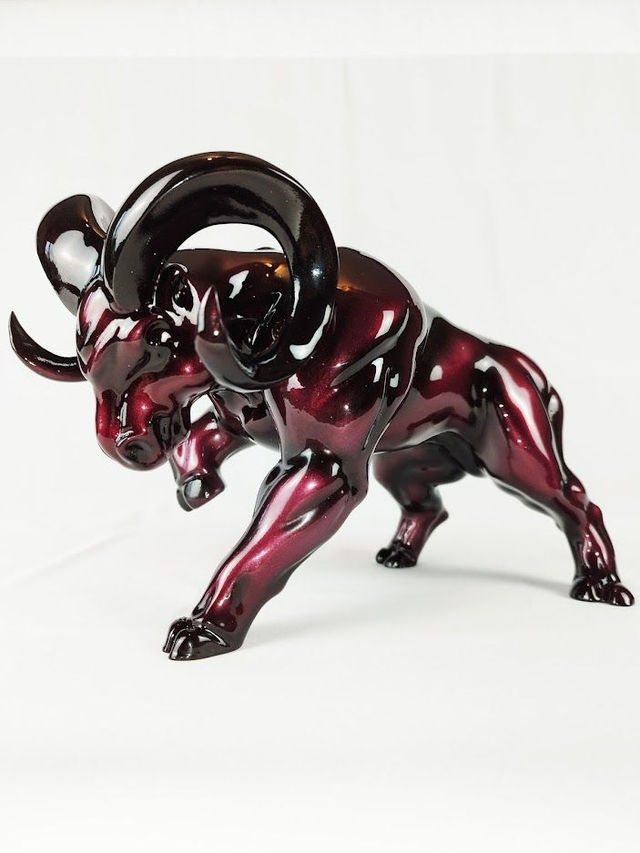 Bélier Rouge Vin (Sur commande)