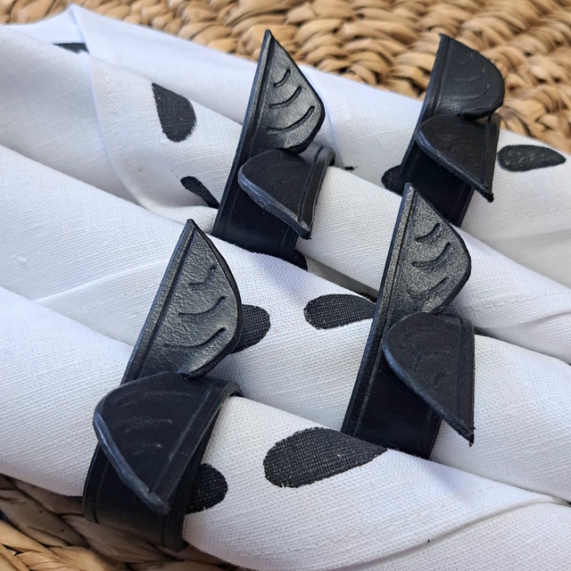 Servettirengas/munakuppi lehti