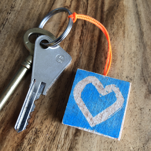 porte-clés cœur.1 bleu