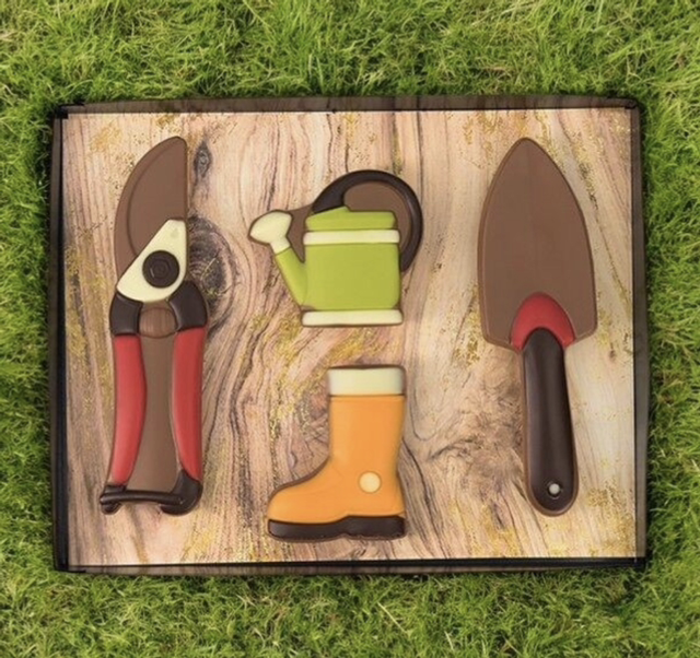 COFFRET INSOLITE SET DE JARDIN EN CHOCOLAT