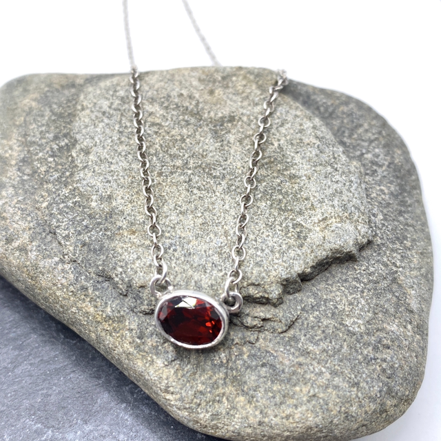 REFURBISHED Garnet Necklace Sterling Silver 16"