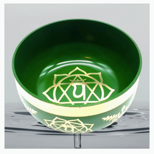 "4 Chakra Coeur" - Kit bol chantant aluminium 12 cm