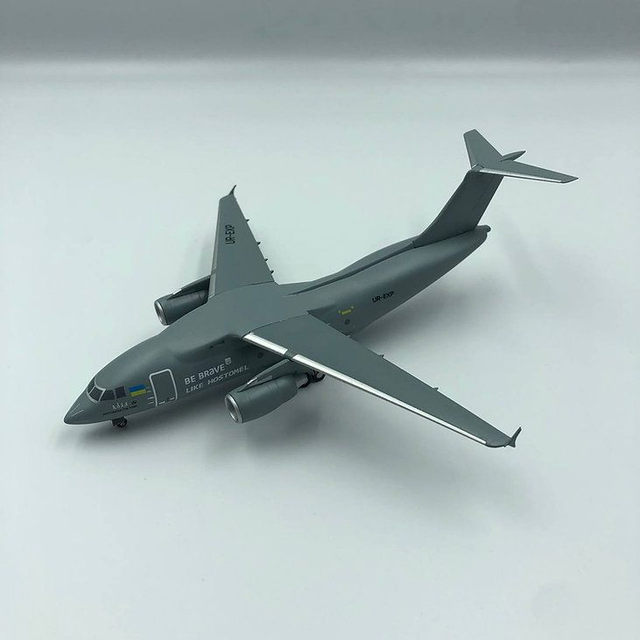 1/200 Antonov An-178 UR-EXP "Be brave like Hostomel"