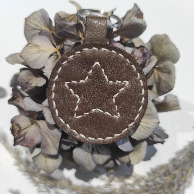 Porte clés Étoile en cuir 